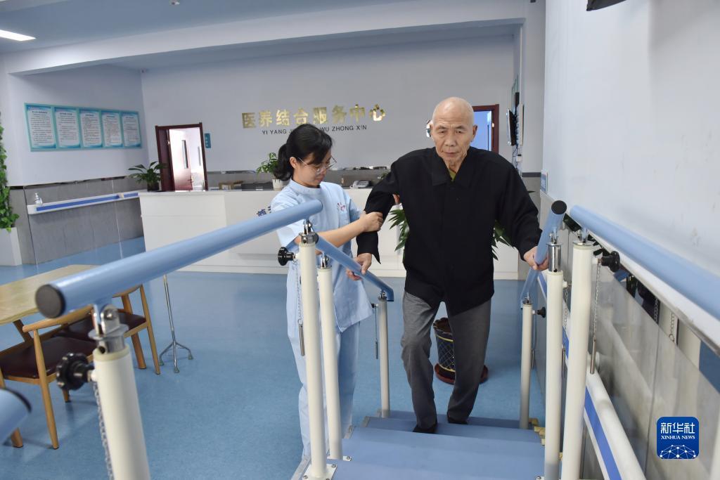 大胜发斗地主